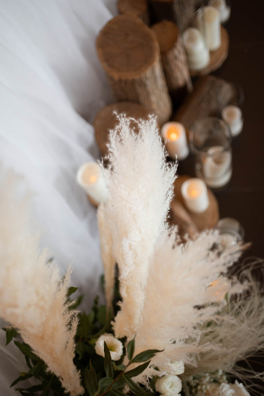 The benefits of dried wedding flowers: Why choose dried bridal bouquets over fresh flowers?